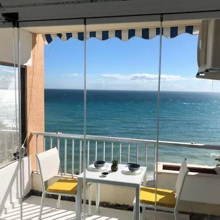 1st Line Beachfront Appartement *